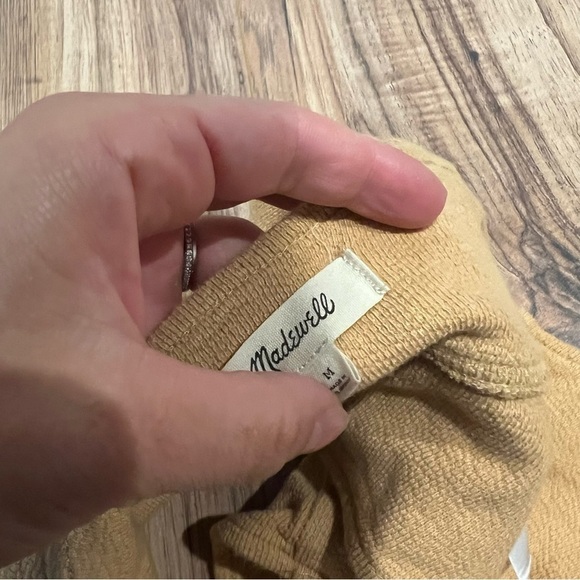 Madewell Cutout Knot-Front Crop Tank Top in Dried Straw - Picture 9 of 9